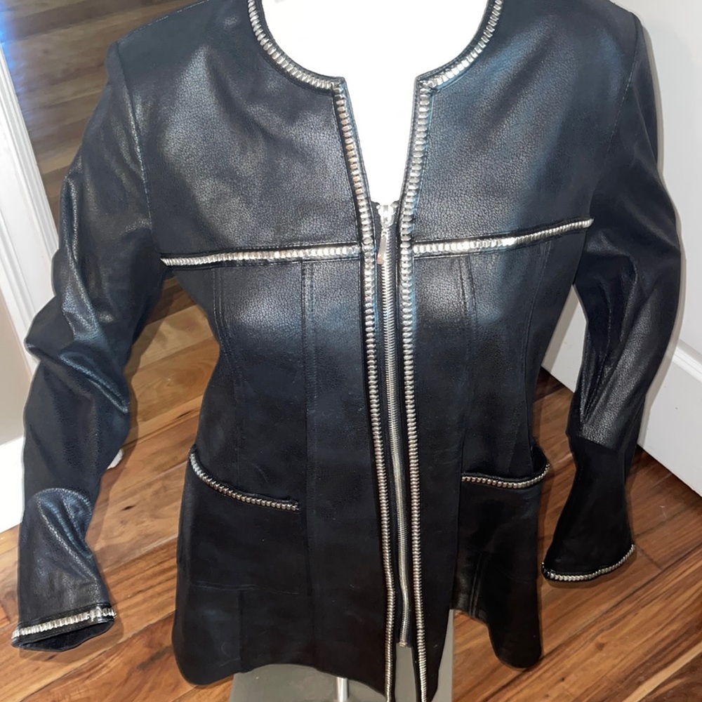 Women’s Jacket